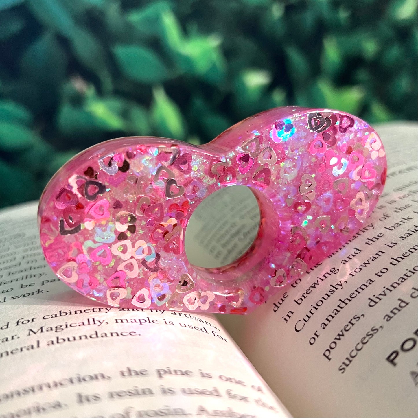 Pink Heart Glitter Heart (Glow in the Dark)- Page Holder Ring